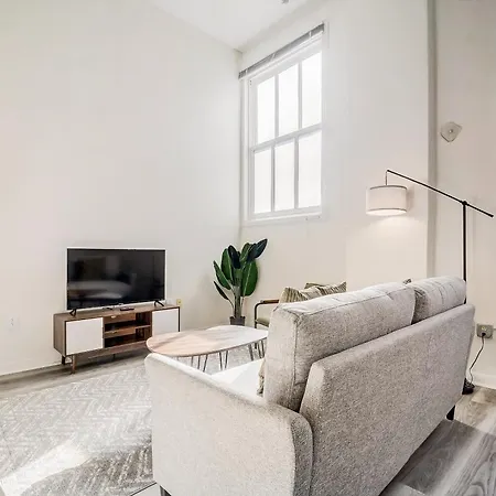 Cozysuites - 2Br With Direct Skybridge Access #7